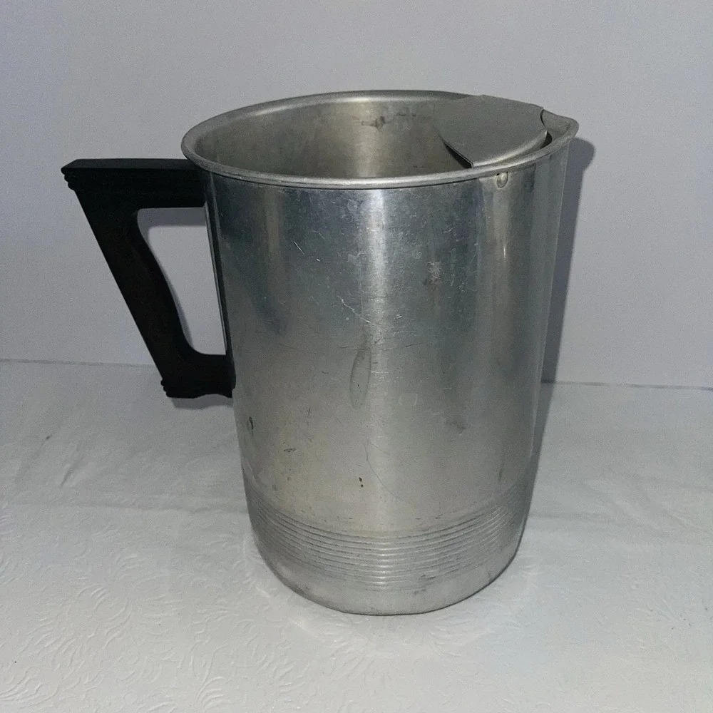 Vintage Kitchenware Lot Frigidaire Quickube Ice Tray Bromwell Sifter Jar Pitcher